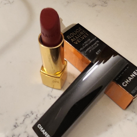 chanel lipstick  627 - Picture 2 of 5